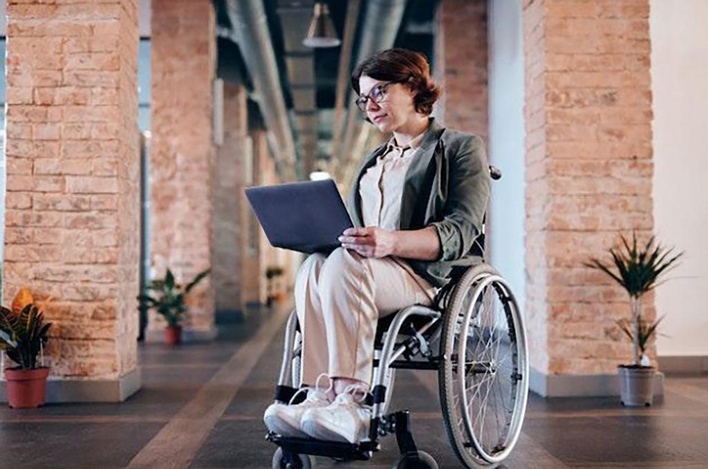Featured image
Alt: Woman balancing entrepreneurship with disability.